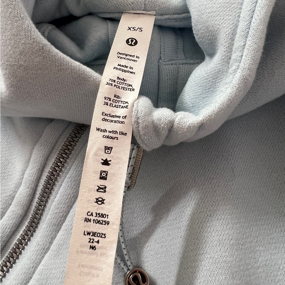 Lululemon Full Zip Up Scuba Cropped Sweatshirt Jacket Hoodie Sweater - Picture 2 of 3